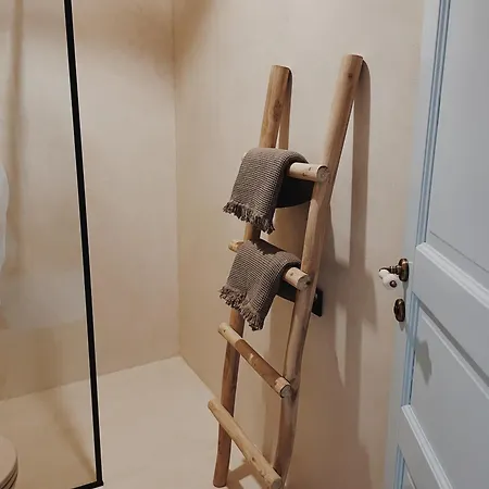 בית הארחה Lissa - Adults Only