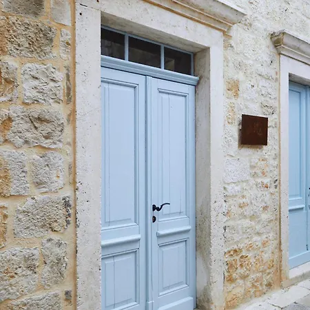 Lissa - Adults Only 4* וויס