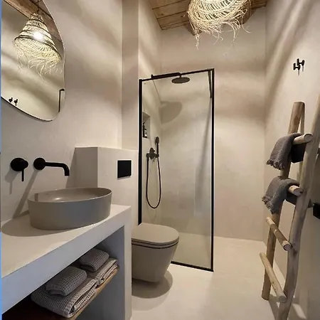 ゲストハウス Lissa - Adults Only ヴィス