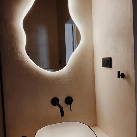 Lissa - Adults Only ゲストハウス ヴィス