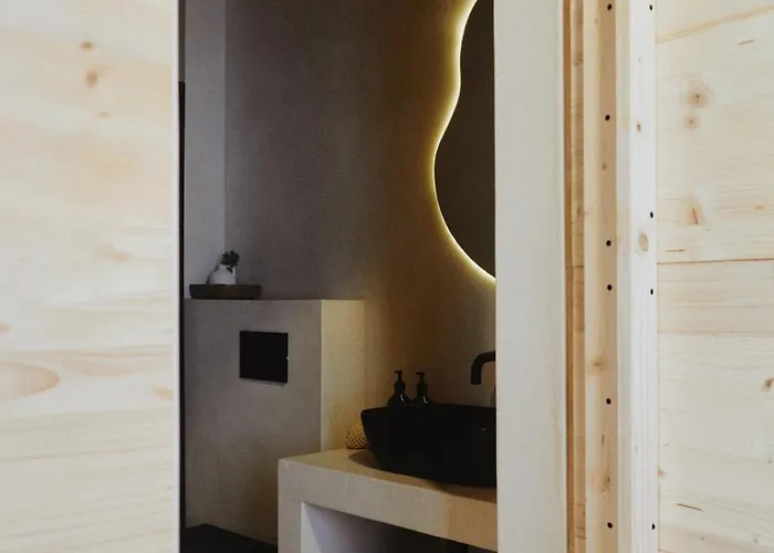 Lissa - Adults Only Gostinjska kuća 4*